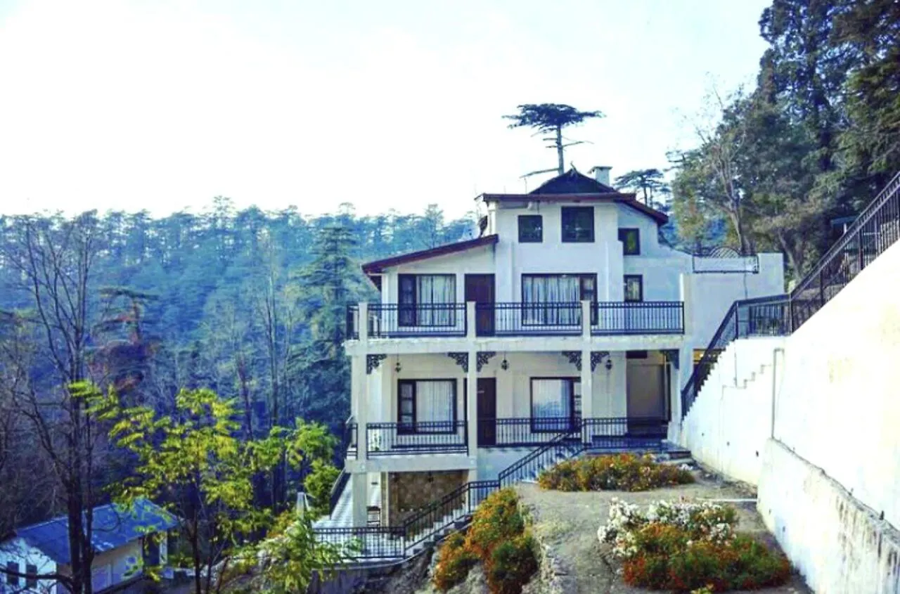 The Pine Cottage Estate Shimla Bed and breakfast